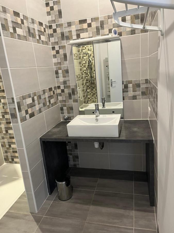 Appartement T4 140 M2 Spacieux Et Calme Pour 8 Personnes Luz-Saint-Sauveur Exterior foto