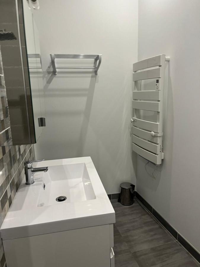 Appartement T4 140 M2 Spacieux Et Calme Pour 8 Personnes Luz-Saint-Sauveur Exterior foto